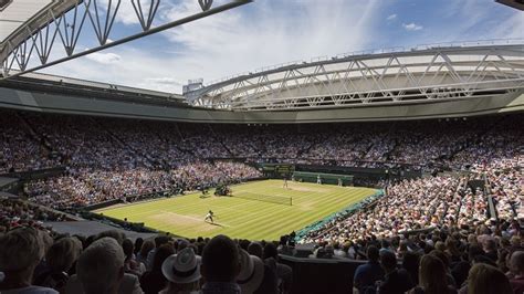 .кг клубники, 10.000 л сливок); Wimbledon Lawn Tennis Championships - Tennis & Racquet ...