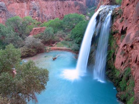 The Worlds 10 Most Beautiful Swimming Holes To Visit