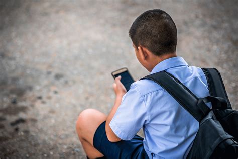 Smartphone Ban In Schools Isnt Smart After All Education Matters