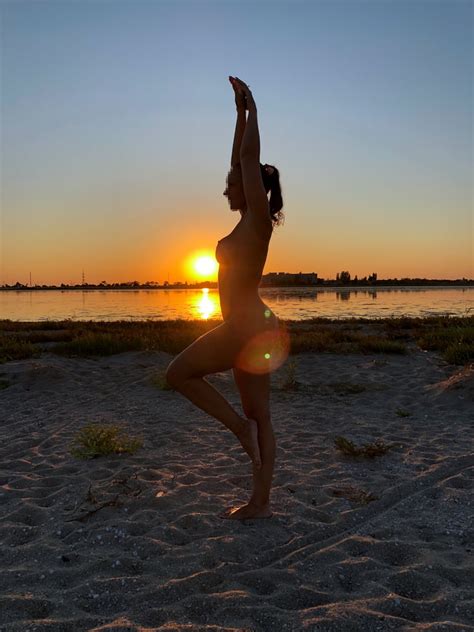 Yoga On A Nude Beach Xxx Porno