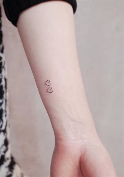 Heart Tattoos For Those Whove Known The 3 Stages Of Love Wrist