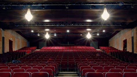 Teatro Franco Parenti Sala Grande Milano Spettacoli E Biglietti