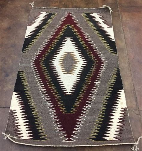 Vintage Eye Dazzler Pattern Navajo Textile