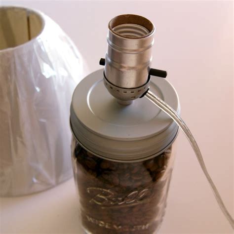 5 Minute Mason Jar Craft Lamp