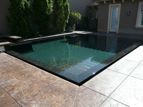Perimeter Overflow Pool Swimming Pool And Hot Tub Los Angeles By