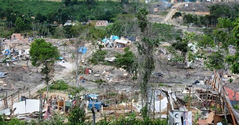 G1 Pm Faz Nova Reintegração De Posse Em área Do Distrito Industrial 2 Em Manaus Notícias Em