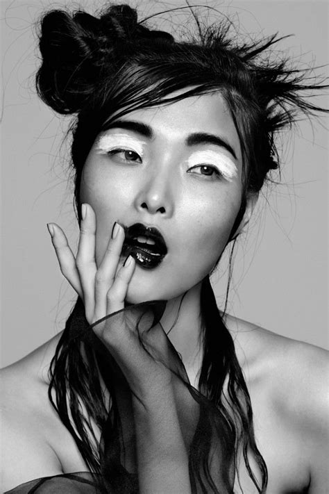 Extravagant Geisha Portraits Beauty Editorial Editorial Makeup Beauty