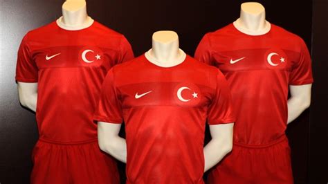 turkiye forma - Futbol - Eurosport