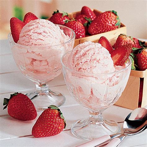 Best Strawberry Ice Cream Recipe Taste Of Home