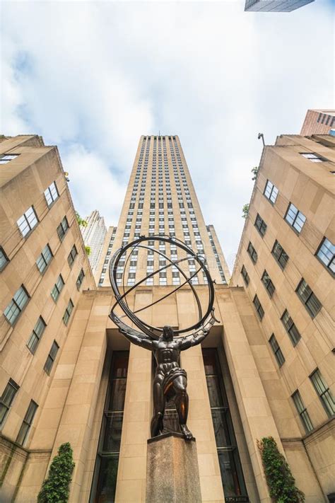 De Stad Van New York Fifth Avenue Rockefeller Plein Het Standbeeld