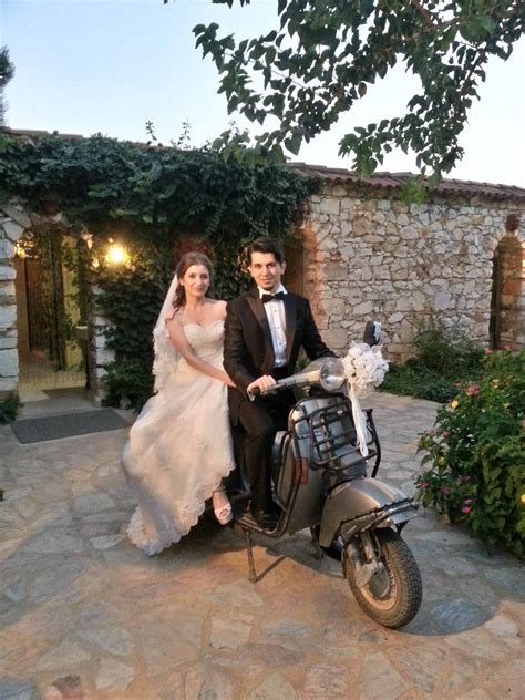 Download the perfect raw wedding photos pictures. vespa wedding | Vespa wedding, Vespa, Vespa motor scooters