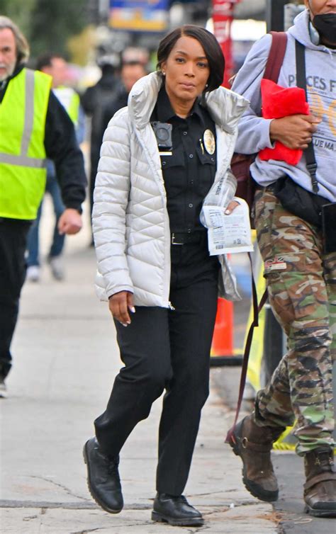Angela Bassett In A Police Officer Uniform On The Set Of 9 1 1 In Los