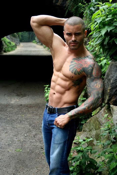 Alexsander Freitas Inked Men Latino Men Muscle Men