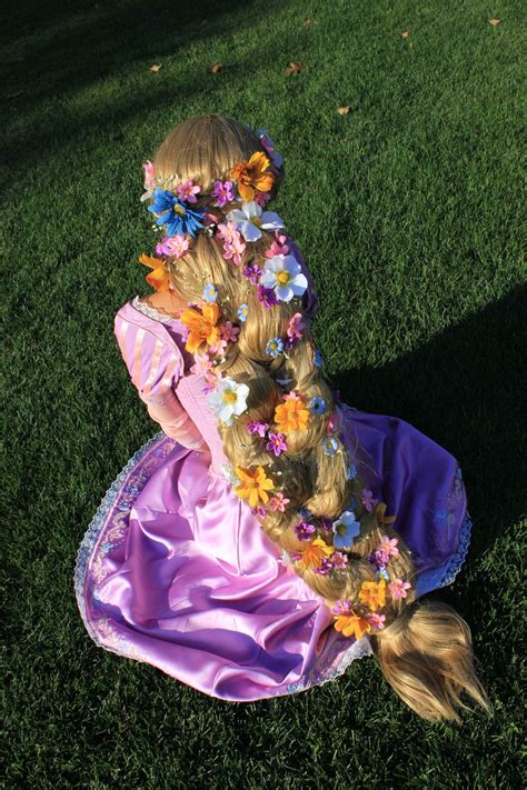 Tangled hair! Totally something for my daughter!!! I am ...