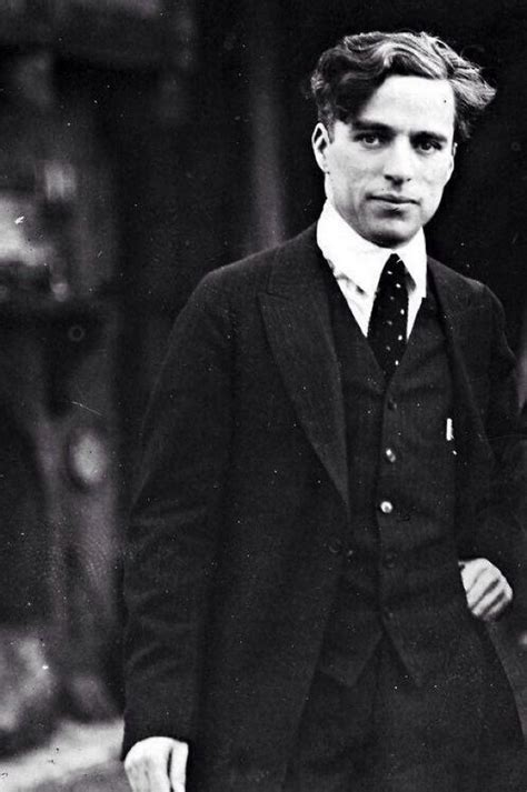 Fascinating Old Photos Of A Young Charlie Chaplin Without His Iconic