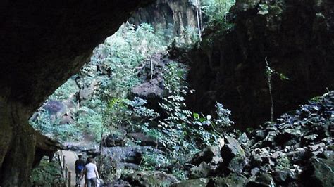 Please use the message board below to post anything related to sarawak chamber. 6 Days Extreme Mulu Caves with Sarawak Chamber | WHOA ...