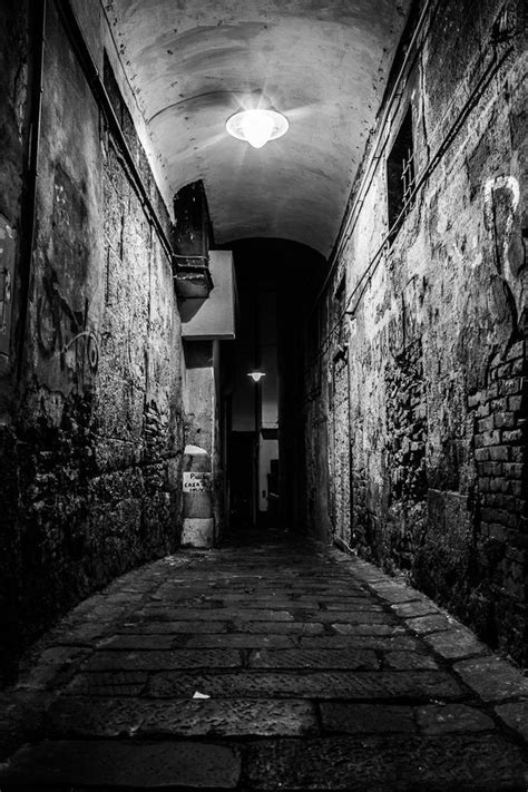 Pin By Jorge Figueroa On Arquitectura Asombrosa Dark Photography
