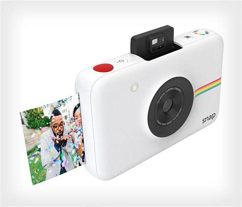 Polaroid Snap Unveiled Is A 10 Megapixel Instant Digital Camera With