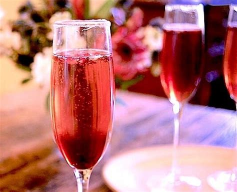 Whether you're using real champagne or a premium sparkling wine, these easy to make champagne cocktail recipes are sure to please any crowd no matter what the occasion. Champagne and Pomegranate Cocktail