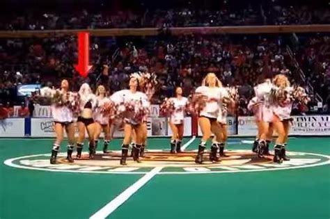 Cheerleader Continues On With Routine Despite Wardrobe Malfunction News Scores Highlights