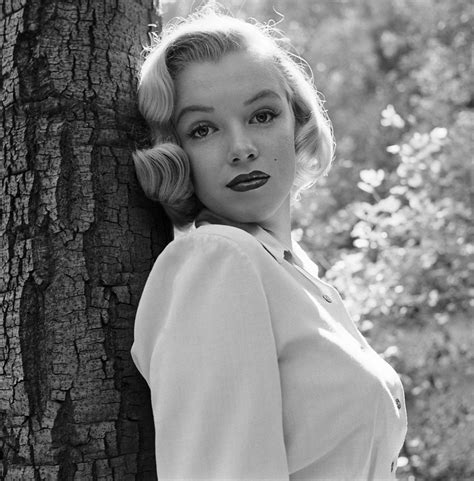 18 Rare Photographs Of Marilyn Monroe In Griffith Park Los Angeles In 1950 ~ Vintage Everyday