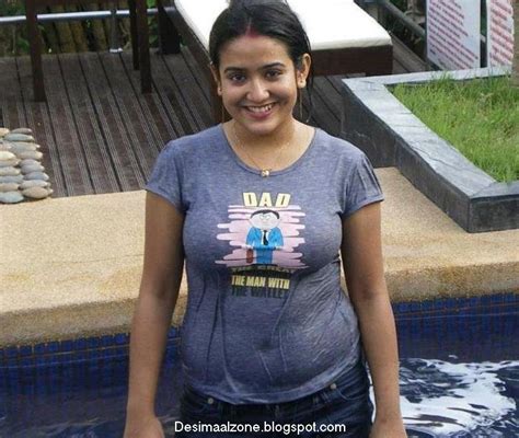 Hot Desi Girls Hot Tamil Beautiful Girls In Swimming Pool From Tamil