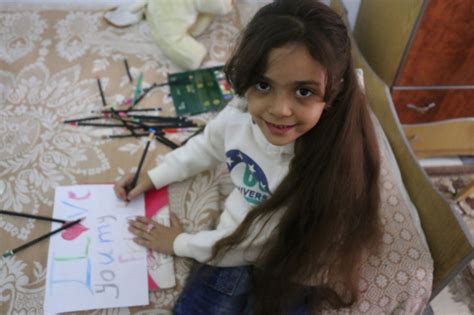 Bana Al Abed 7 Year Old Syrian Twitter Phenomenon Successfully Evacuated From Aleppo Ibtimes Uk