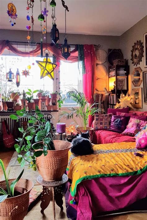 20 Bohemian Hippie Room Decor
