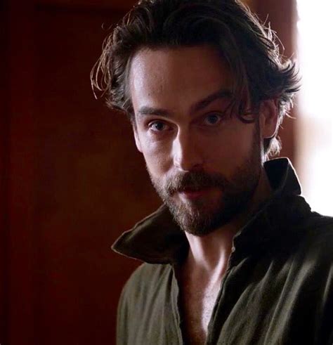 Tom Mison Sleepy Hollow Fridays Fox Missed It Watch It Now Foxnow Or