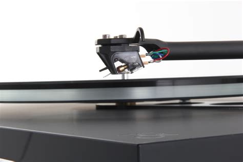 Rega Planar 6 Gets 5 Star Review From What Hifi The Sound Organisation
