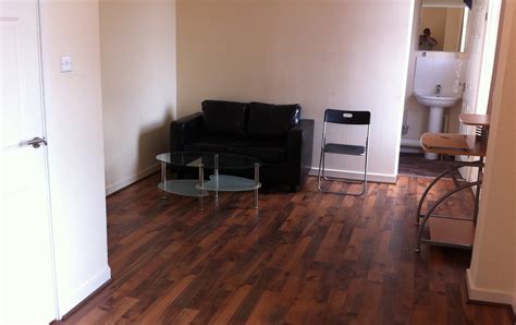 1 bedroom flat to rent in leicester. 1 bedroom flats at Ronald Courts, Jubilee Road, Leicester ...