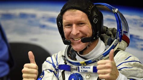 Tim Peake Talks About Why We Go To Space And What Happens If We Meet