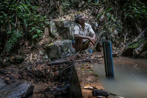 The Eroding Life For The Batek Of Kuala Koh Malaysias Last Hunter