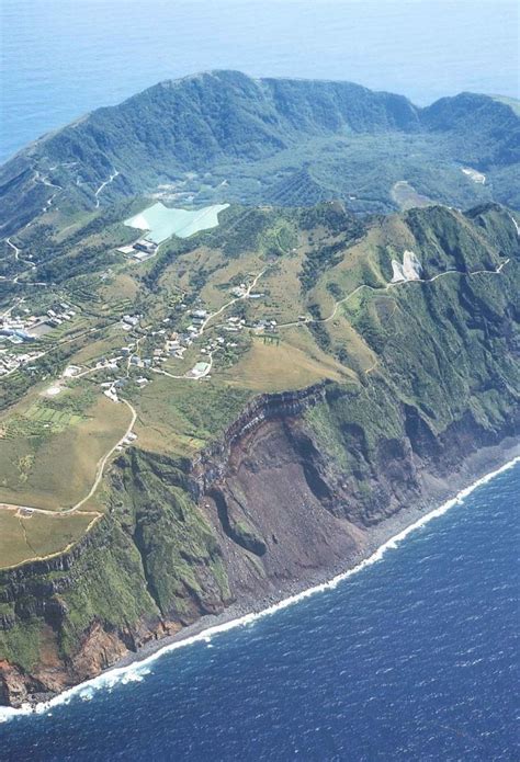 A liberal education — 0. Aogashima Island | The Official Tokyo Travel Guide, GO TOKYO