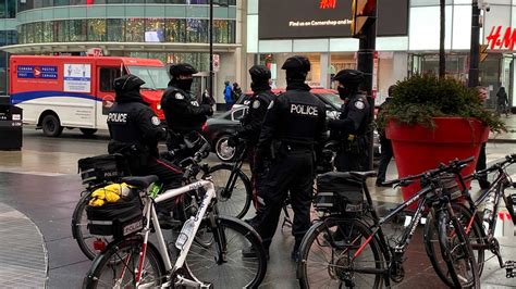 anti lockdown protests in toronto two organizers arrested and charged on saturday say tps narcity