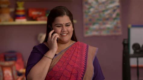 Watch Sundara Manamadhe Bharli Season 1 Episode 976 Latika Invites
