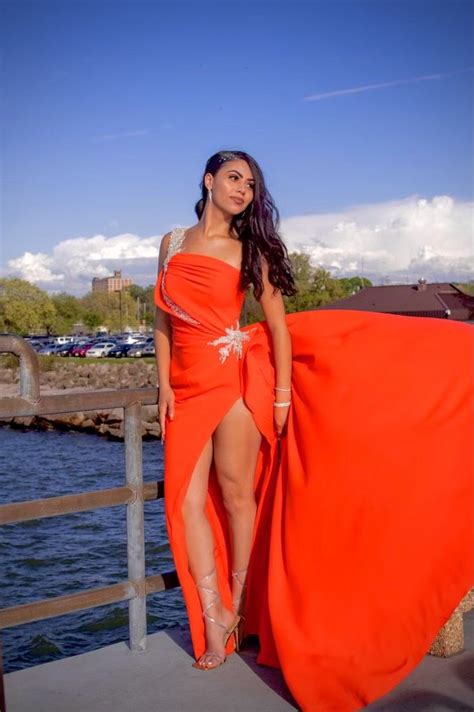 Valdrin Sahiti Size 2 Prom Orange Mermaid Dress