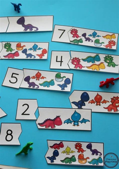 Dinosaur Counting Puzzles for a preschool dinosaur theme. | Dinosaur