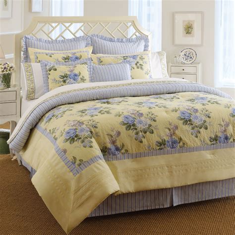 Laura ashley home elise bonus luxury ultra soft comforter, all season premium 7 piece bedding set, stylish delicate design for home décor, full/queen, blue. 4 PC LAURA ASHLEY CAROLINE QUEEN COMFORTER BED SET FLORAL ...