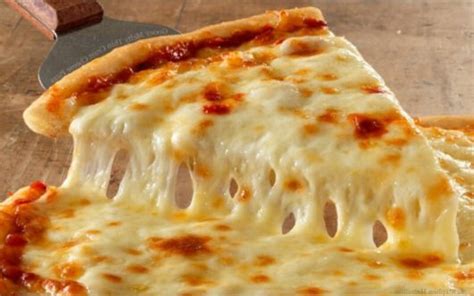 Pizza Quatre Fromages Traditionnelle Italienne Toutes Recettes