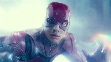 this actor could replace ezra miller as the flash bullfrag