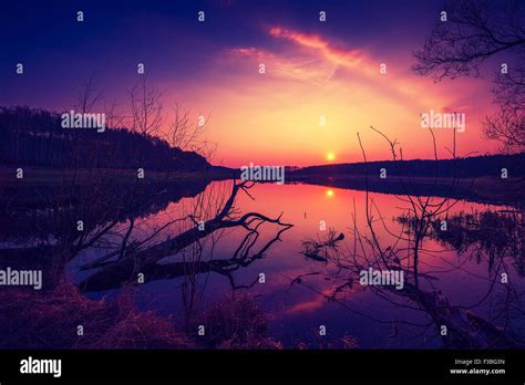 Sunrise Over Lake Stock Photo Alamy