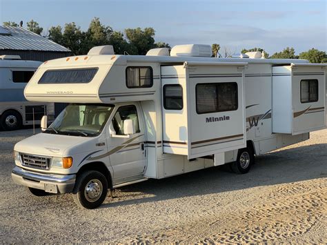 2004 Minnie Winnie Class C Rv 30 Ft W 2 Slide Outs For Sale In Fontana