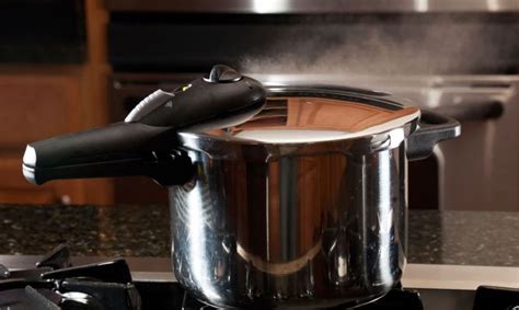 Aquí verás por qué puede ser bueno cocinar con sartenes y ollas de este material. Consejos para cocinar en la olla rápida (olla a presión ...