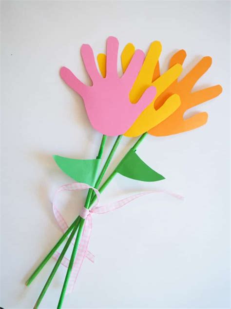 Easy Mothers Day Craft For Kids To Make For Mom Or Grandma