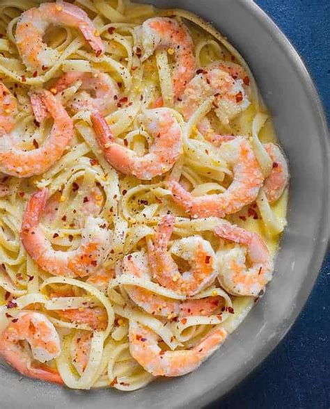 Do not fry them long enough to change their colour. White Wine Shrimp Pasta (20 Minutes Recipe) #shrimppasta