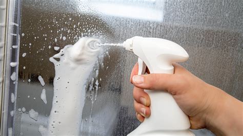 How To Clean A Glass Shower Door — Get Rid Of Limescale And Watermarks Ôn Thi Hsg