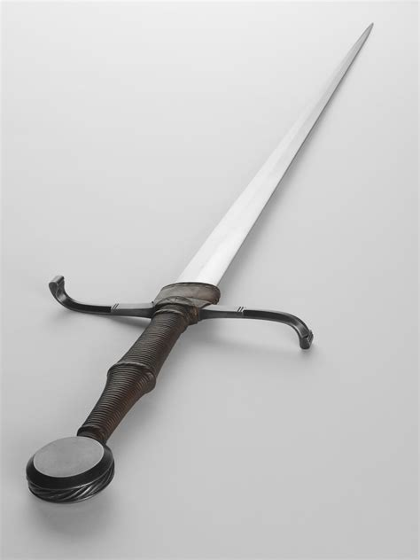 Filealbion Cluny Medieval Sword 16 6092434357 Wikimedia Commons