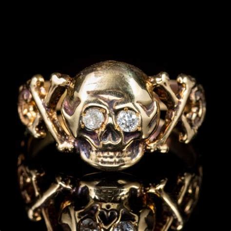 Memento Mori Rings And Skull Jewellery Laurelle Antique Jewellery
