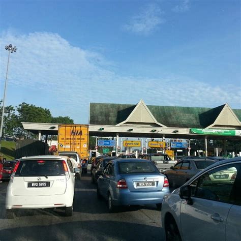 Oda servisi sunan bu tesiste teras da vardır. Plaza Tol Sungai Buloh - Sungai Buloh, Selangor